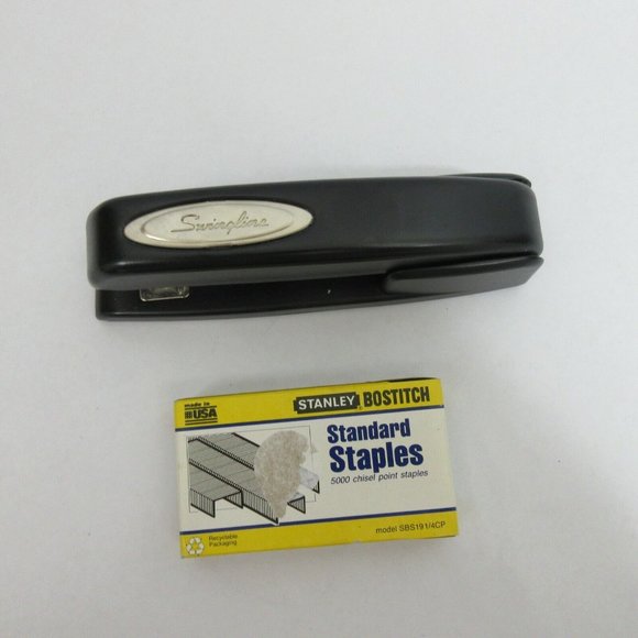 Vintage Swingline 747xx 25 Sheet Matt Black Full Strip Desk Stapler/Staples Lot - Picture 1 of 9